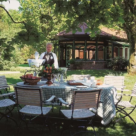 Romantik Hotel Jagdhaus Waldfrieden-2